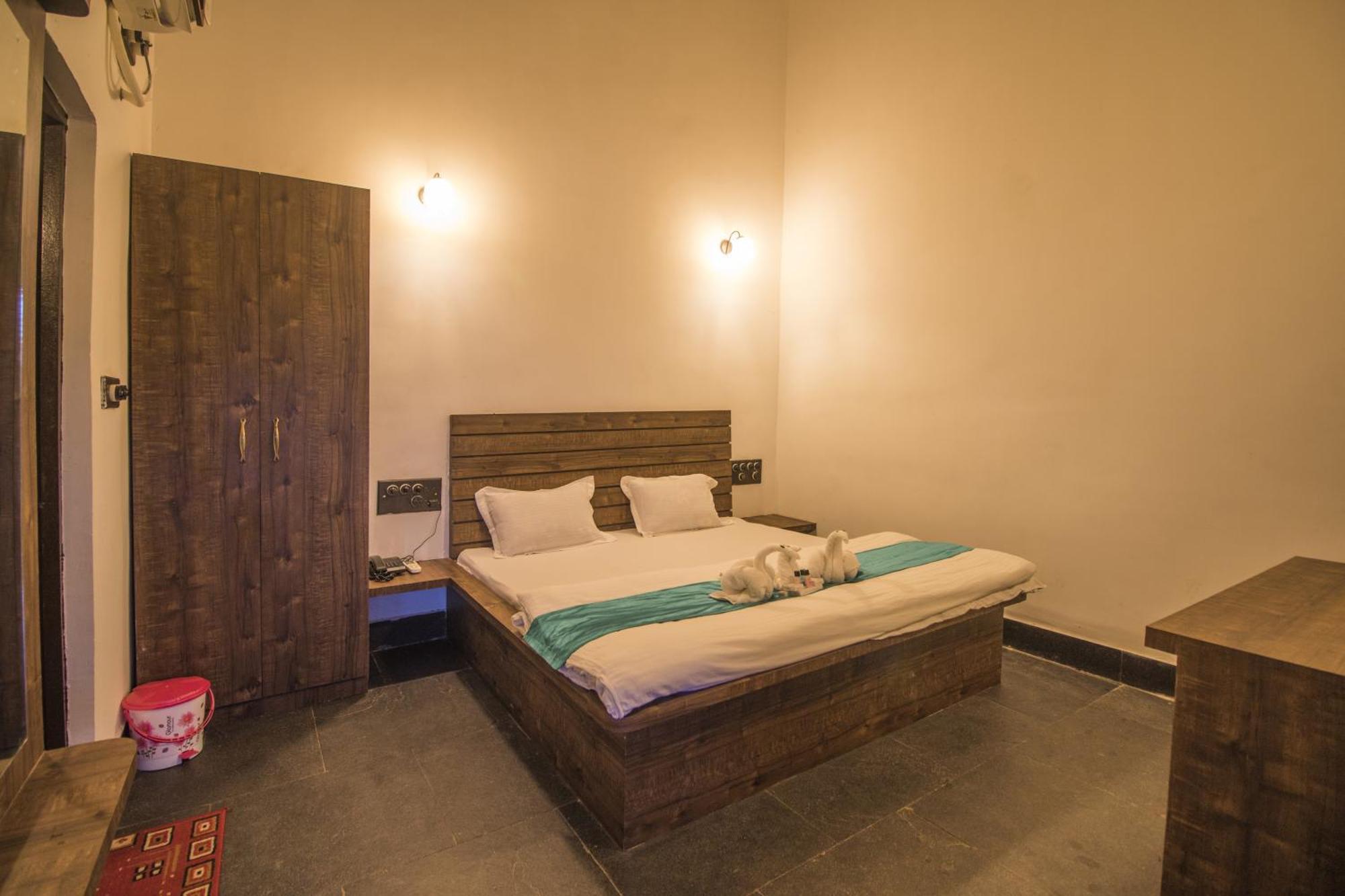 Wowstayz Pachmarhi Ecotel Экстерьер фото